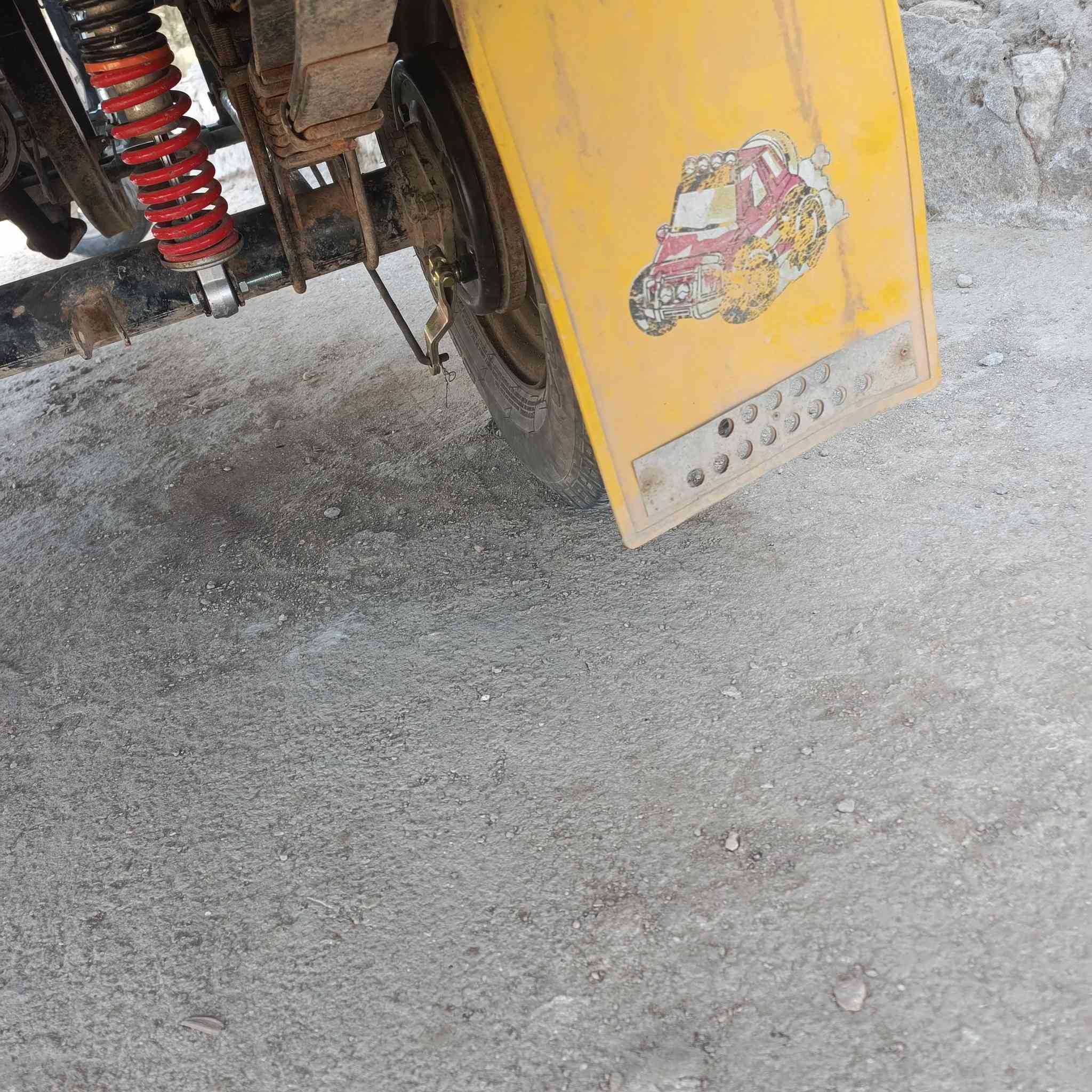 السلام عليكم اكسن للبيع كبس وتايرات السعر 120 وفيها مجال للشراي شرط الفحص راسلني


**إذا كنت صاحب هذا الإعلان وتريد حذفه لأي سبب، رجاءا أرسل رسالة إلى الدعم الفني**