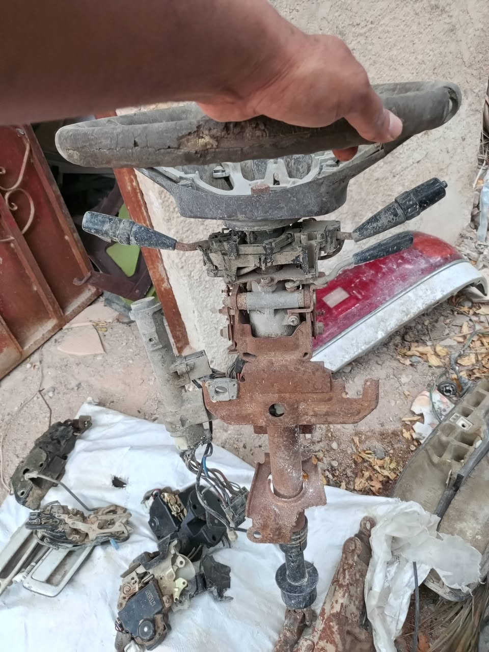 كلهن للبيع الي يفيدنه خل يراسلني مال مارك كصيف ماعدا السبير مال بيجو بارص ايراني


**إذا كنت صاحب هذا الإعلان وتريد حذفه لأي سبب، رجاءا أرسل رسالة إلى الدعم الفني**