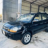 توسان ٢٠٠٩ • غاز وبنزين • قير اوتوماتيك