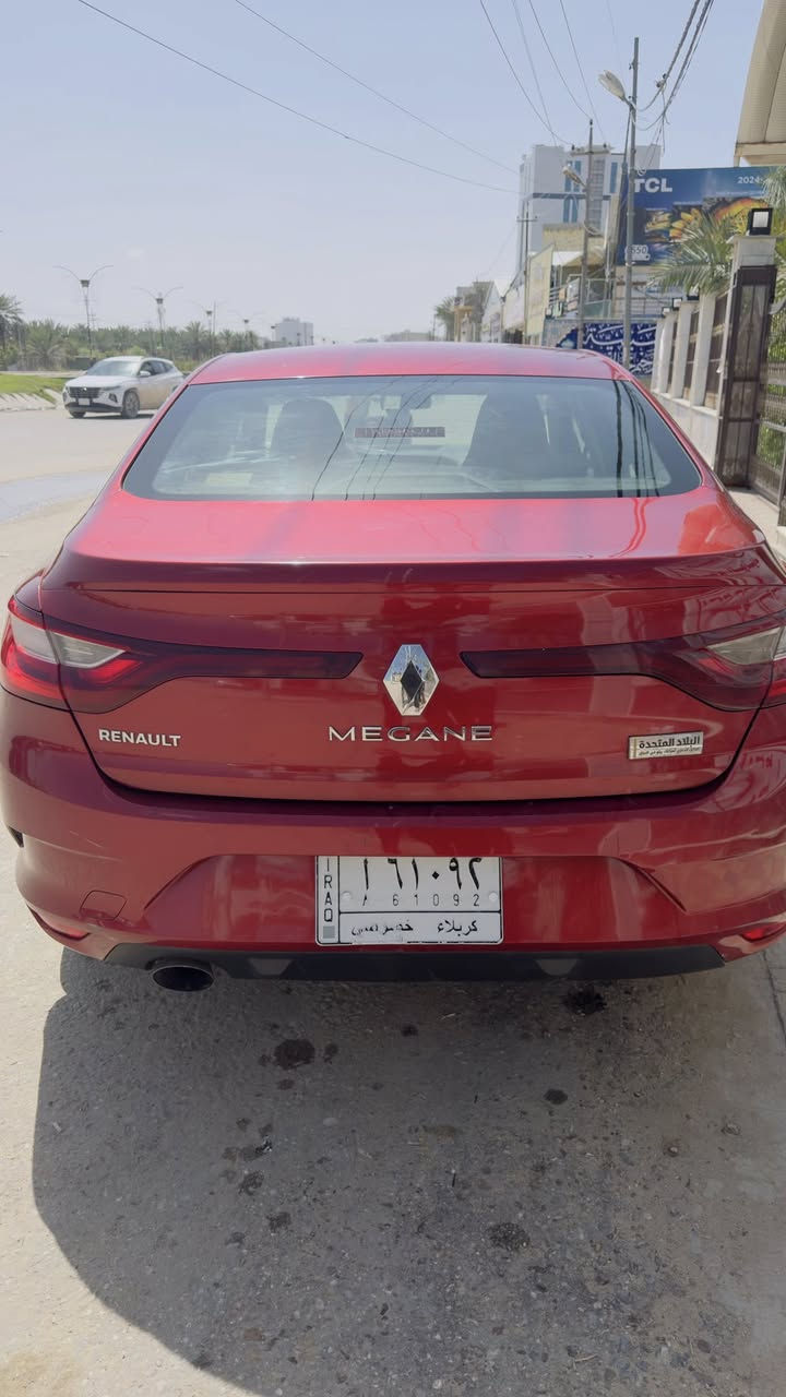 سلام عليكم 
رينو ميكان 2021 رقم كربلاء الضرر قطعه واحده قليله كلش 
حره ما مطلوبه السياره عليها أدامه كاملة
السعر 110 بيها مجال بسيط 
***********
