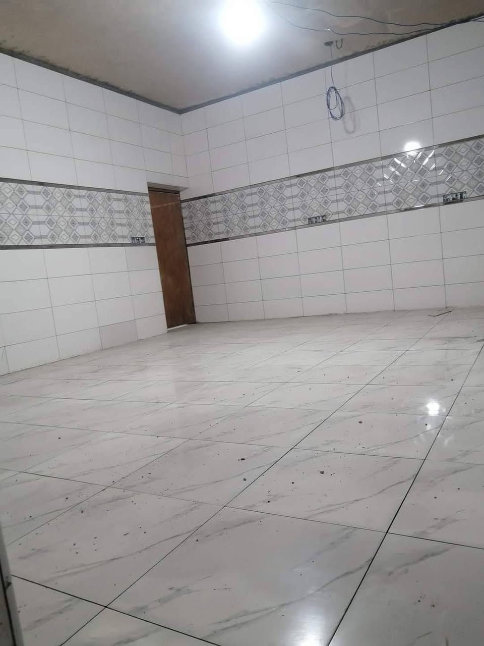 سلام عليكم خلفه سيراميك وجهات شغل درجه أولى متفرغ حاليآ ***********
