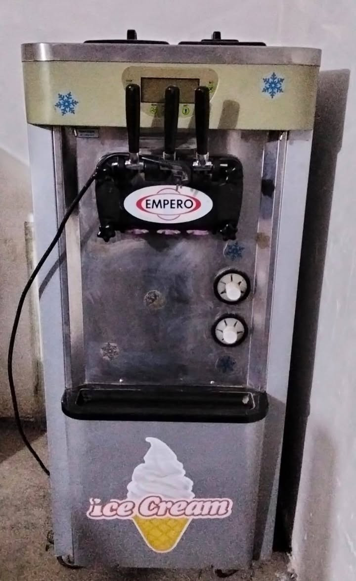 أغراض معمل موطه البيع للاستفسار اتصال ***********
