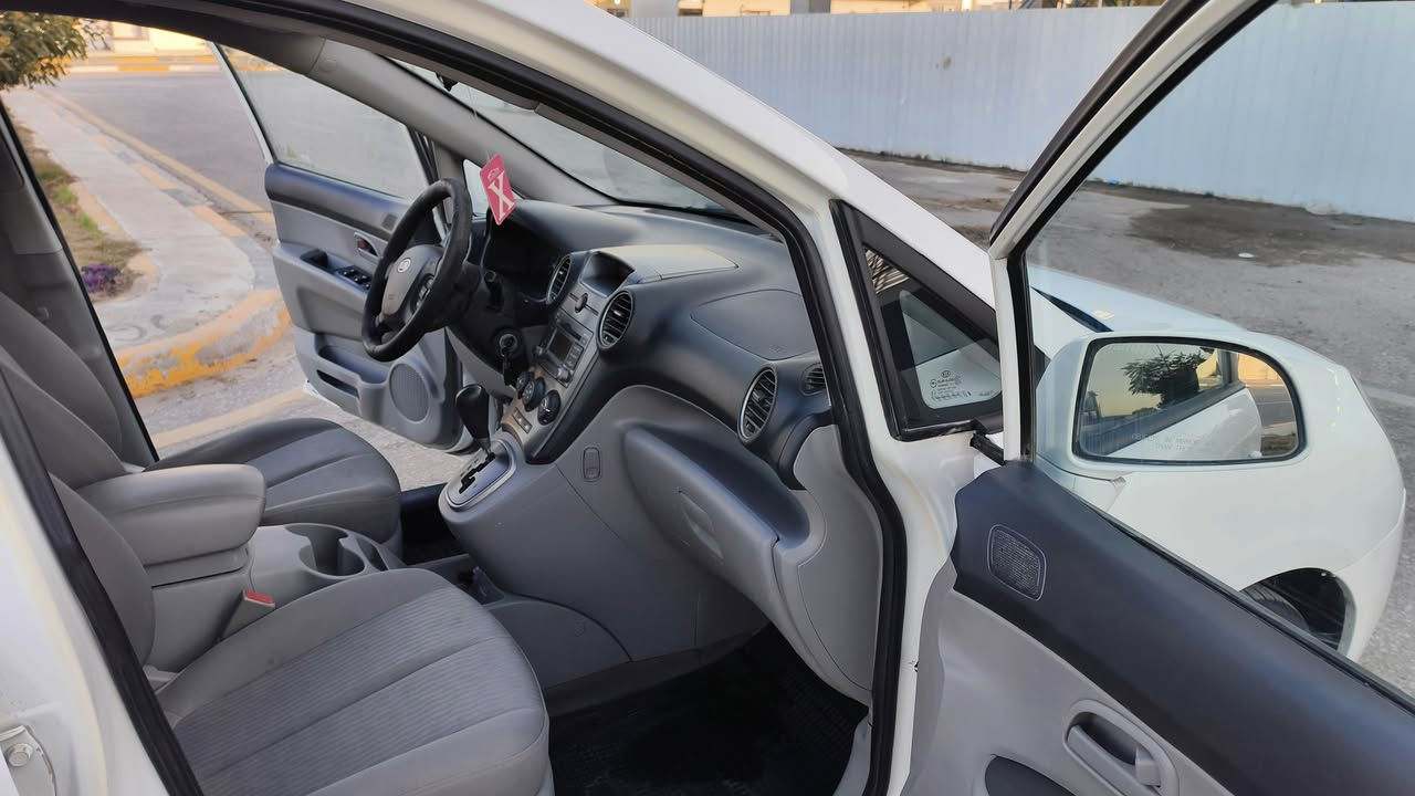 🚘 للبيع كيا راندو –
سيارة نظيفة ومرتبة، استعمال شخصي، جاهزة
🔹 الممشى: 87 الف حقيقي
🔹 المحركـ_والكير بشرط مكفولات
🔹 حادث السياره _جاملغ خلفي عكس السايق ولباب الخلفي نصه مصبوغ ولبنيد فقط 
السعر_118 قابل للتفاوض 
رقم صاحب السياره_‏‪***********‬‏___***********
