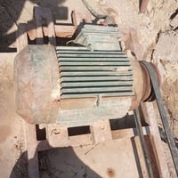 موطور كهربائي ابو اربعه خنزير عملاق مع الصوند انتصل على 07809340990