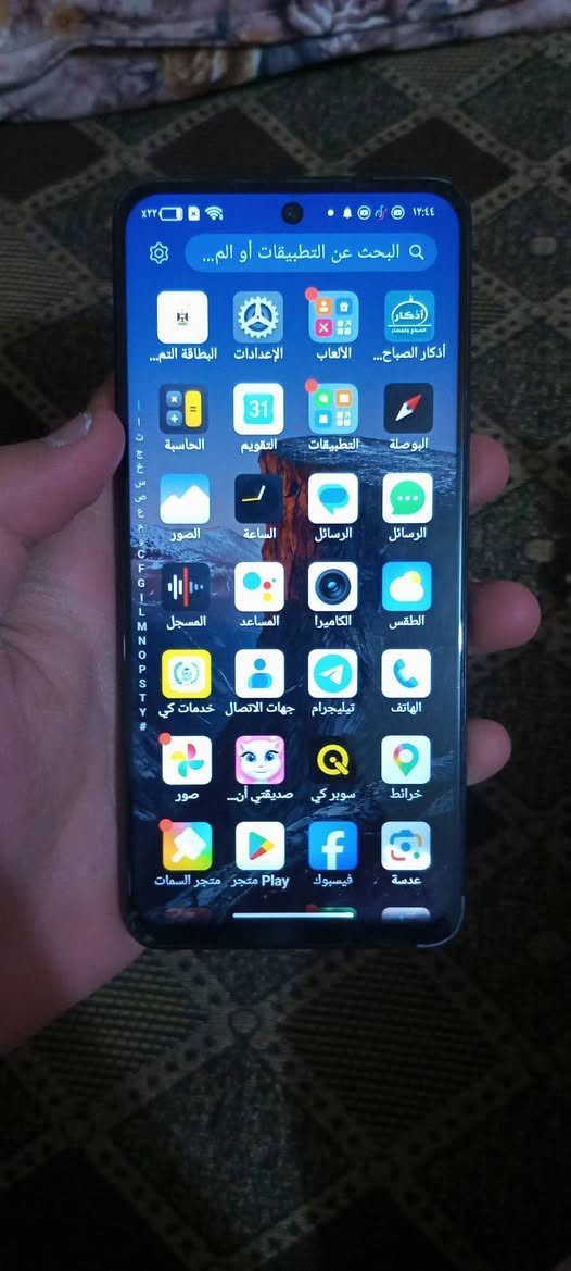 ​📱 للبيع: Realme C55 (مواصفات عالية وشحن سريع)
السلام عليكم شباب.. متوفر جهاز ريلمي C55 بنظافة ومواصفات ممتازة للبيع 
​⚙️ مواصفات الجهاز الملحقات:
​الذاكرة الداخلية: 256 جيجابايت (مساحة عملاقة لكل ملفاتك).
​العشوائية (الرام): 16 جيجابايت (8+8 جيجا) لأداء سريع وسلس جداً.
​البطارية: 5000 مللي أمبير (تطوّل معاك يوم كامل).
​الشاحن: يدعم الشحن السريع بقوة 33 واط (يشحن الجهاز بسرعة ممتازة).
​🔍 حالة الجهاز والأمانة:
​الجهاز شغال وبأفضل حال وكلشي بيه مية بالمية، بس للأمانة وبدون غش: بيه بياض صغير جداً بالشاشة وما مأثر على اللمس أو الاستخدام نهائياً (وتقدر تفحص براحتك).
​📍 التفاصيل والأسعار:
​الموقع: الموصل / ناحية بعشيقة.
​السعر: 150 ألف دينار عراقي.


**إذا كنت صاحب هذا الإعلان وتريد حذفه لأي سبب، رجاءا أرسل رسالة إلى الدعم الفني**