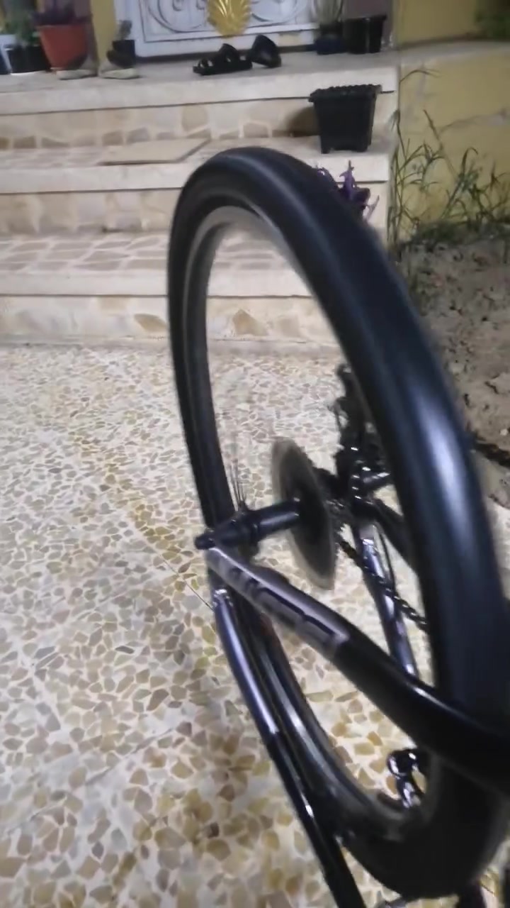 السلام عليكم دراجه للبيع سكوت أمريكي دراجه كلش نضيفه موجود منها قطعتين بالموصل9نمر وره و3كدام المراسله على الخاص شباب رحمه لوالديكم لا احد يكسر بسعرها


**إذا كنت صاحب هذا الإعلان وتريد حذفه لأي سبب، رجاءا أرسل رسالة إلى الدعم الفني**
