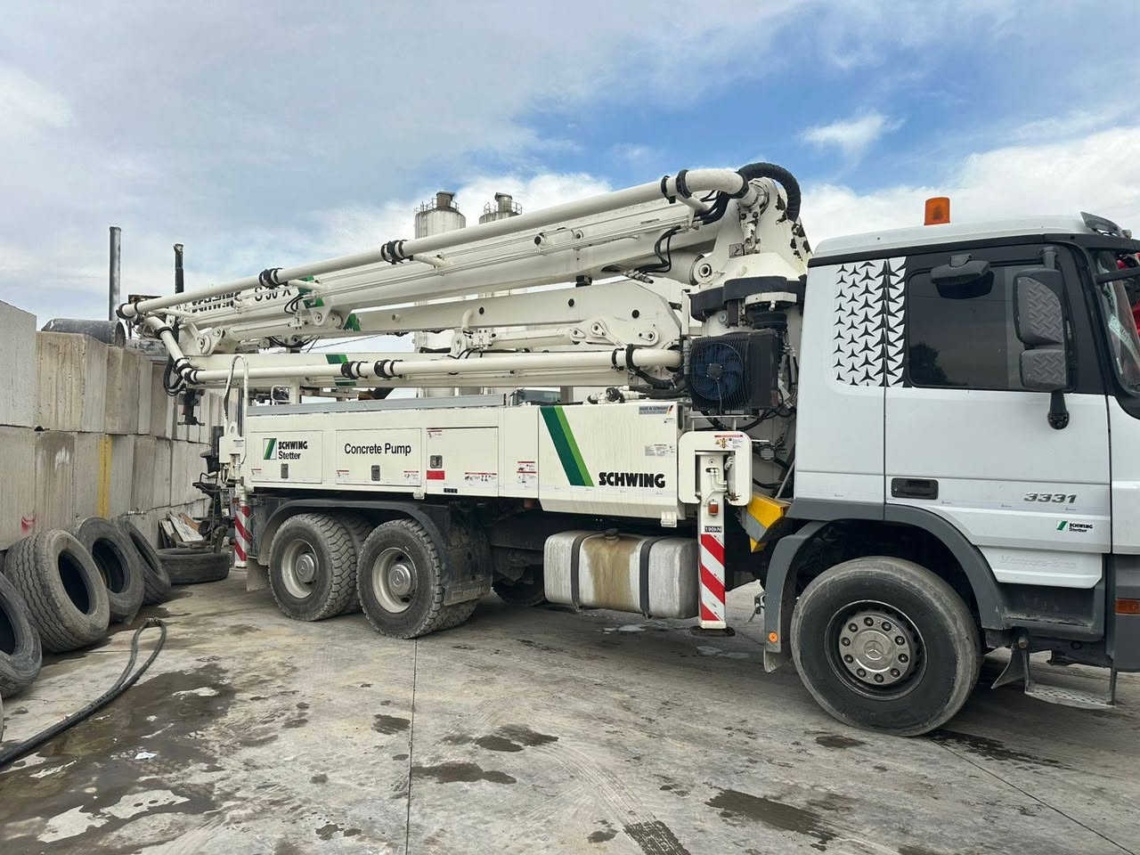 السلام عليكم
بم موديل2013 الجهاز موديل2013 36متر شوينك دبل مضخه شورت طويل رقم اربيل شرط التحويل السعر 25شدة وبي مجال
***********
***********
***********
