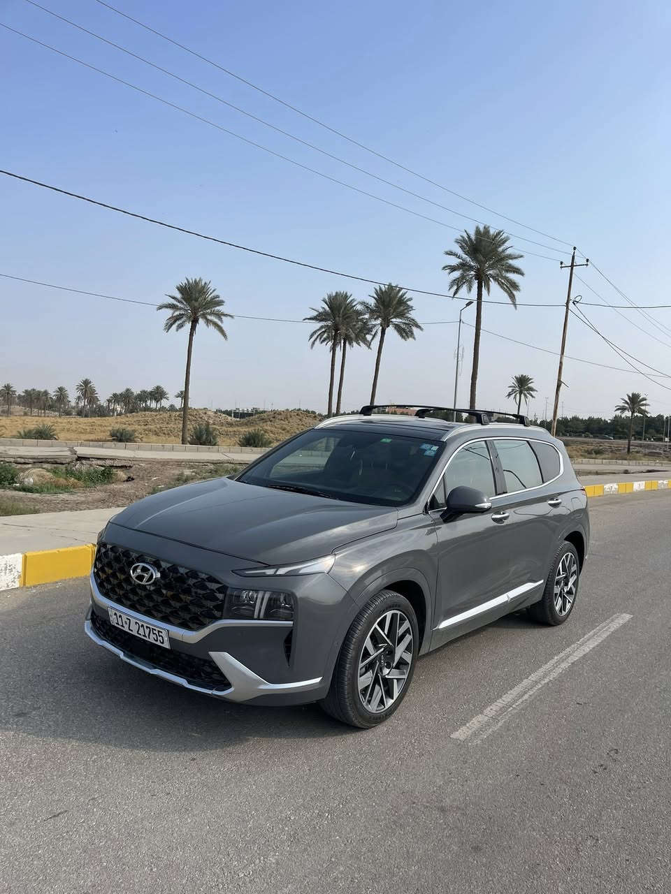 هونداي سنتافيا ٢٠٢٣ كلكرافي رقم بغداد
٥ راكب محرك ٢٥٠٠ تيربو  يعادل ٦ سلندر
اعلى مواصفات فول للاخير
حادثه مرفق بالصور
*********** الشراي يتصل ويدلل
