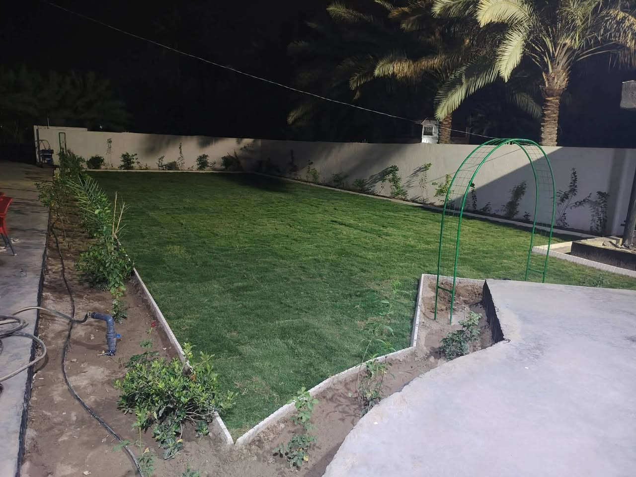 هندسة لديكور الحدائق 
*********** واتساب
الديوانية / الإسكان
