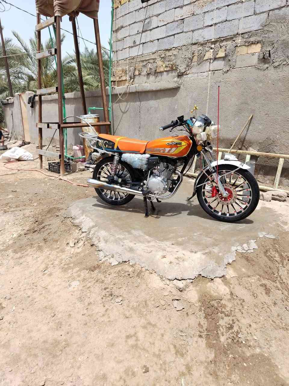 سلام عليكم سولنك البيع موديل 2025 دراجه زيرو ما ماشيه سعر 950 $$$***********

