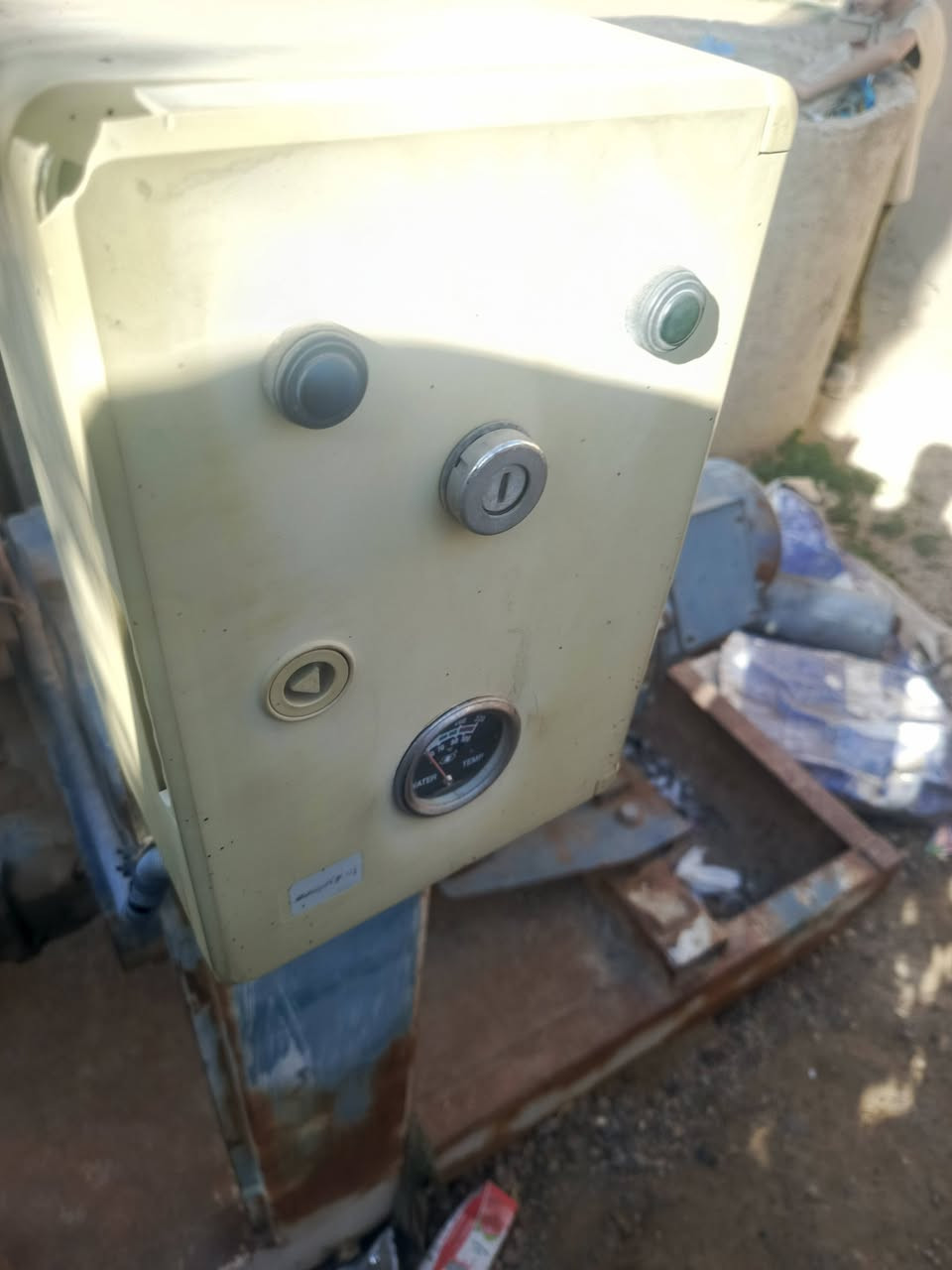 مولد بيركنز 4 انكليزي بلادي مولد 40 كيفي متروك سعر 12 ورقه قفل ***********
