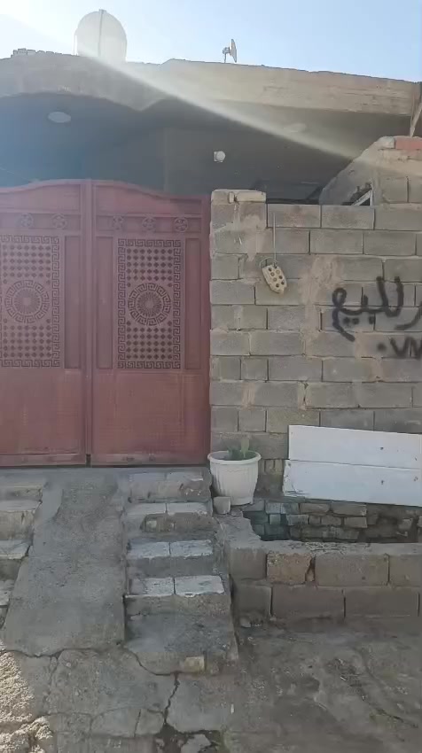 للبيع اومراوس ابيت ٢٠٠ متر او اكثر ونطي فرق ،، تفاصيل لبيت كلها مذكوره بل مقطع
