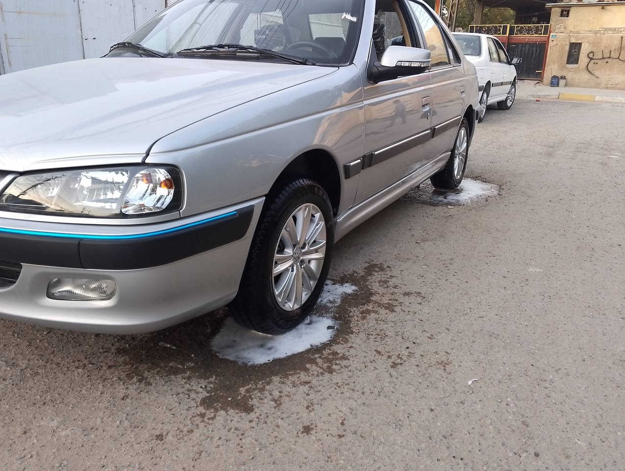 سلام عليكم
بارص موديل 25 اخت الزيرو ماشيه 3000 حره باسمي كفاله من الصبغ والتبديل والبارد كشنات كهرباء تحكم استيرن جهتين شاشة اعطال كامره خلفيه حساس خلفي 
سعر 94مكاني بغداد
للستفسار***********
