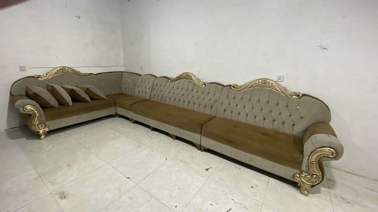 قنفة حرف 10L مقعد مالكي فول نظيف شراي يجي خاص ***********واتساب مكان اربيل مامزوا

