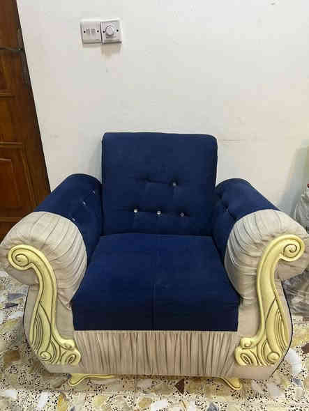 السلام عليكم. تخم ٧مقاعد السعر ٢٠٠
كاونتر نظيف السعر ١٥٠
سخان جديد مستخدم أسبوع السعر ١٠٠
مكان الحسينية الراشدية .الشراي يتصل ويدلل ***********
