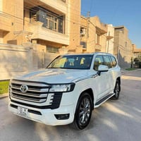 للبيع  تيوتا لاندكروز  2022  ساز باب اول   GXR  6 سلندر 4000   ماشية 6...