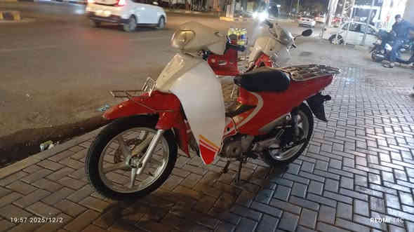 السلام عليكم لبيع سرفيز 
ب600
***********
,2015
مكان صلاح الدين بلد 
كامل مكمل
