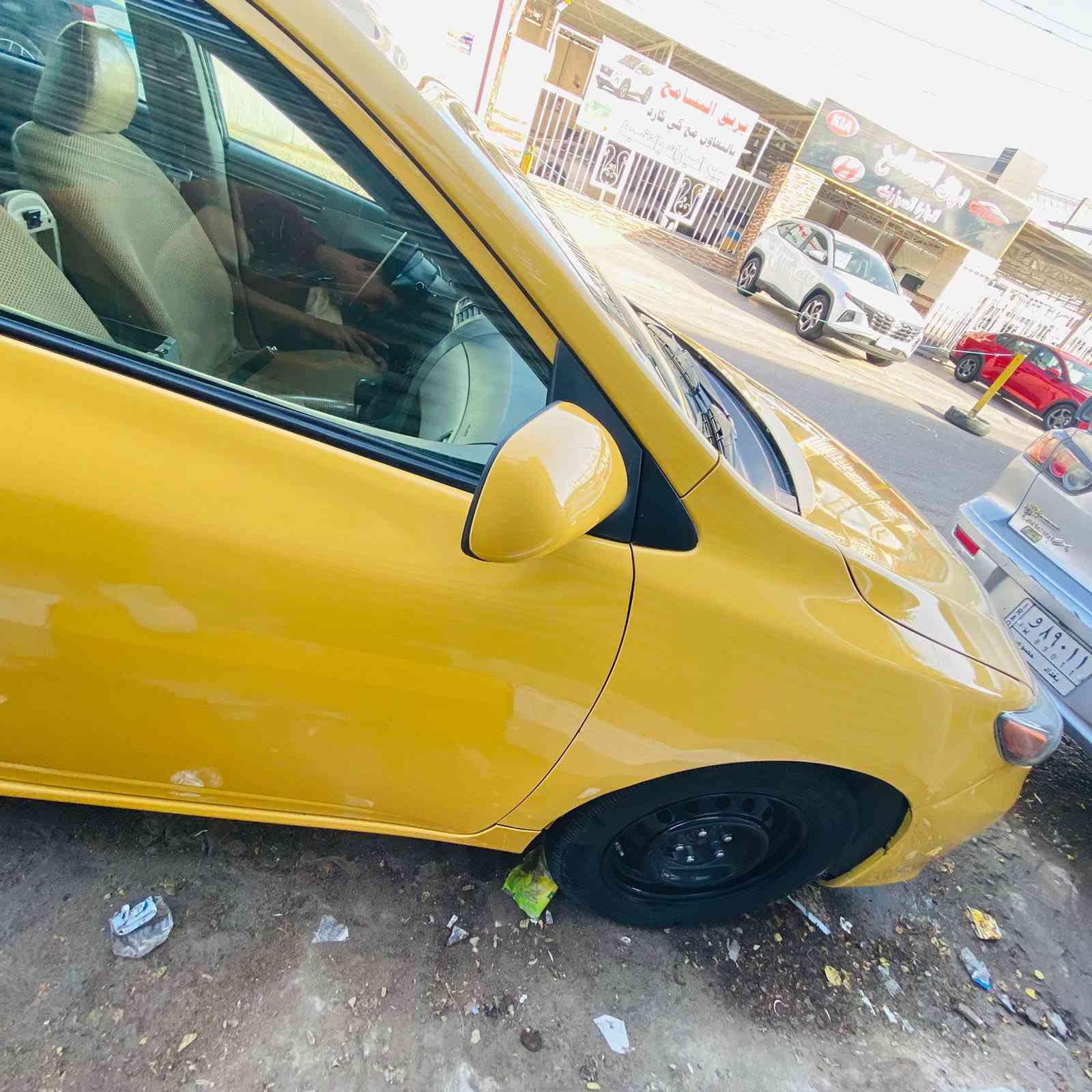 السلام عليكم سياره كورلا موديل 2010رقم بغداد للبيع السياره كهربائيات شغاله تبريد شغال وارد أمريكي ضررها بابين مبدلات جهه اليسره مكان السياره بغداد السعر 110 وبيها مجال بسيط الاستفسار الاتصال بل رقم *********** /***********بي واتساب
