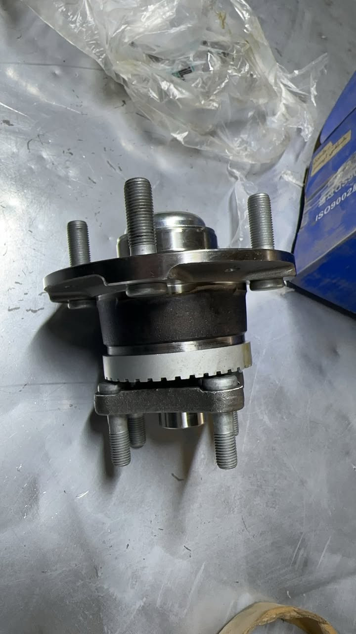 السلام عليكم من رخصة الادمن المحترم 

متوفر جميع قطع غيار سيارات #شانجان 

السفن _ ايدو _ ايدو بلاس _ لامور _ بيكب هانتر 

CS35 _ CS75 _ CS85 _ CS95 

UNI-K _ UUNI-T _ UNI-V _ UNI-S 

العنوان البياع حي الصناعي شارع الخامس 

اسم المحل _ مركز الثقة للاستفسار والتواصل 

الاتصال على الرقم *********** علي التميمي ✅✅
