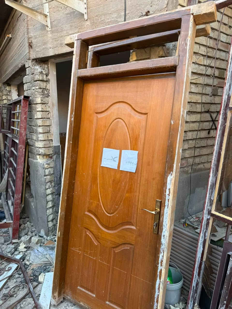 بيت طابقين مستعمل 
ايفيد بعدة الي ماباني
استفسار ***********
