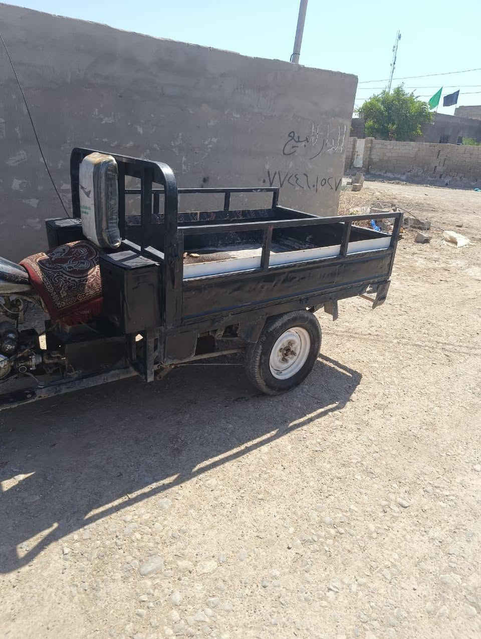 ستوته مديل 14اوراق
750 وبيه مجال العنوان شيخ سعد 
مامتواجد عل فيس هاذه الرقم وتصل ***********
مكينه صافيه عوزه ترتيبات بسيطه
