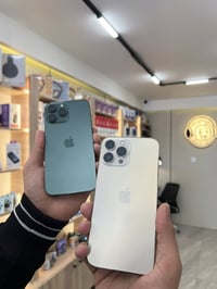 آيفون ١٣ برو ماكس • ١٢٨ • بطارية ٨٣%