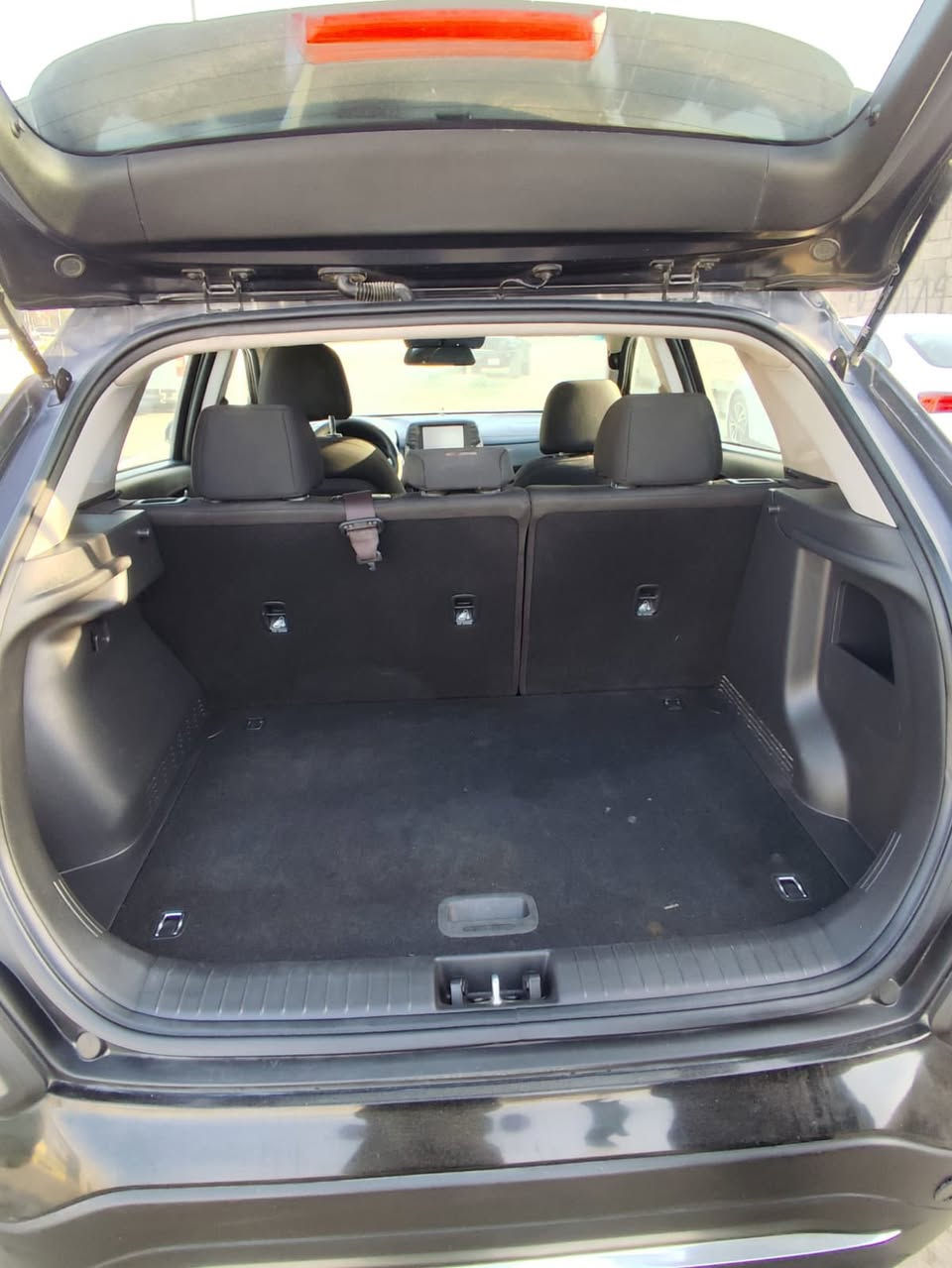 كونا موديل٢٠٢٠ رقم أربيل فوول مواصفات معدة الفتحة محرك ٢٠٠٠ دووش بصمه تشغيل بصمه أبواب رادارات شاشه كامرا فوول تحكمات ثلاث انظمه قياده كشنات كهرباء تدفئه اشاير بلمري ماشيه٧٠ألف  كير محرك تبريد صدر جاهز وجديد بيه بنيد وجاملغ خلفي صبغ حزام يرادلها السعر ١٠٥ بيها مجال  الاتصال***********
مكان السيارة بسماية بلديات
