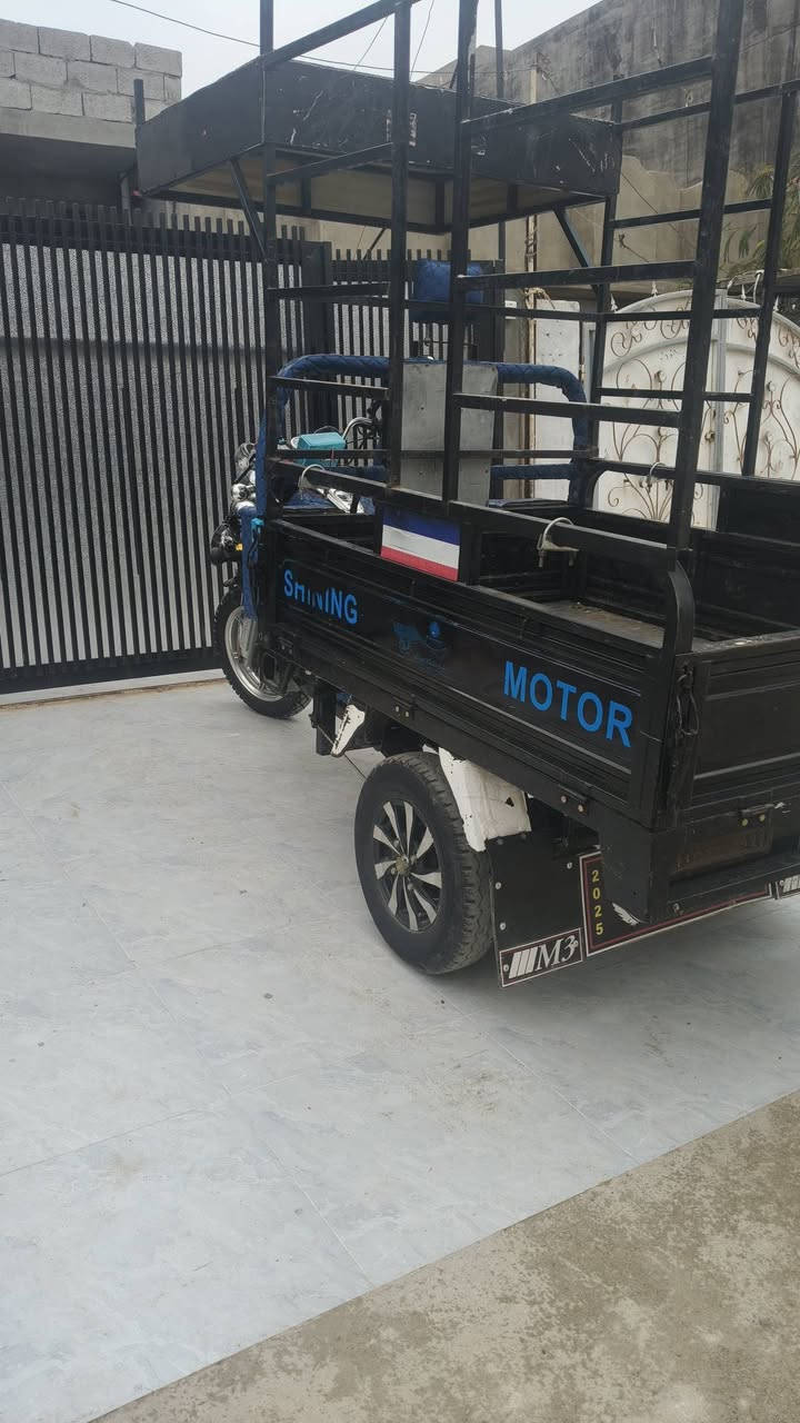 السلام عليكم ستوته رقم موديل 2023 كامله مرقمه ركبه شاصي شرط سعر مليونين 950وبيها مجال مكاني كركوك رقم المبايل *********** خابر وتدلل
