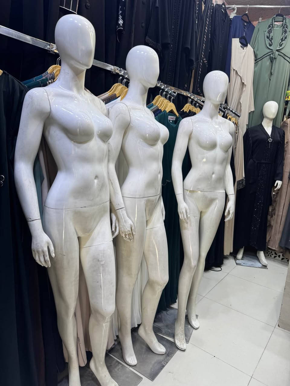 ملكانات ابيض عدد 5 
سعر القطعة 75 الف 
الملكانات نضيفة يعني 90‎%‎ نضافتها قاعدة حديد ثقيل 

ما بيهم اي شي فطر ما بيهم 

اذا تاخذ كل العدد بيهم مجال 

مكاني نجف 

رقمي 
‏0781203625 النجف, العراق


**إذا كنت صاحب هذا الإعلان وتريد حذفه لأي سبب، رجاءا أرسل رسالة إلى الدعم الفني**