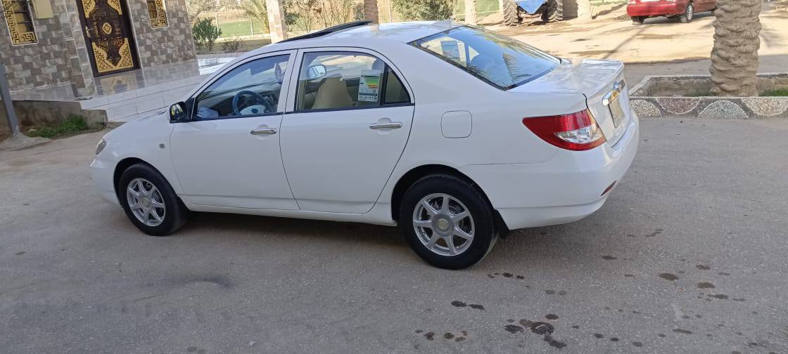 سلام عليكم بيوايدي مديل 2011
مكفوله من الضربه والتبديل ماعده رشات صبغ اثر خياسات معمره سياره نصبته كلش حلوه مكينه وكير شرط وضع شركه حداديه جديده تخم تاير جديد كهربائيات كله شغاله 
مواصفات فتحه طكتين حساس خلفي تحكم مري خمسه ويل كب السعر 50 وبيه مجال حك الجيه مكان السياره ديوانيه قضاء الشاميه الرقم ***********
