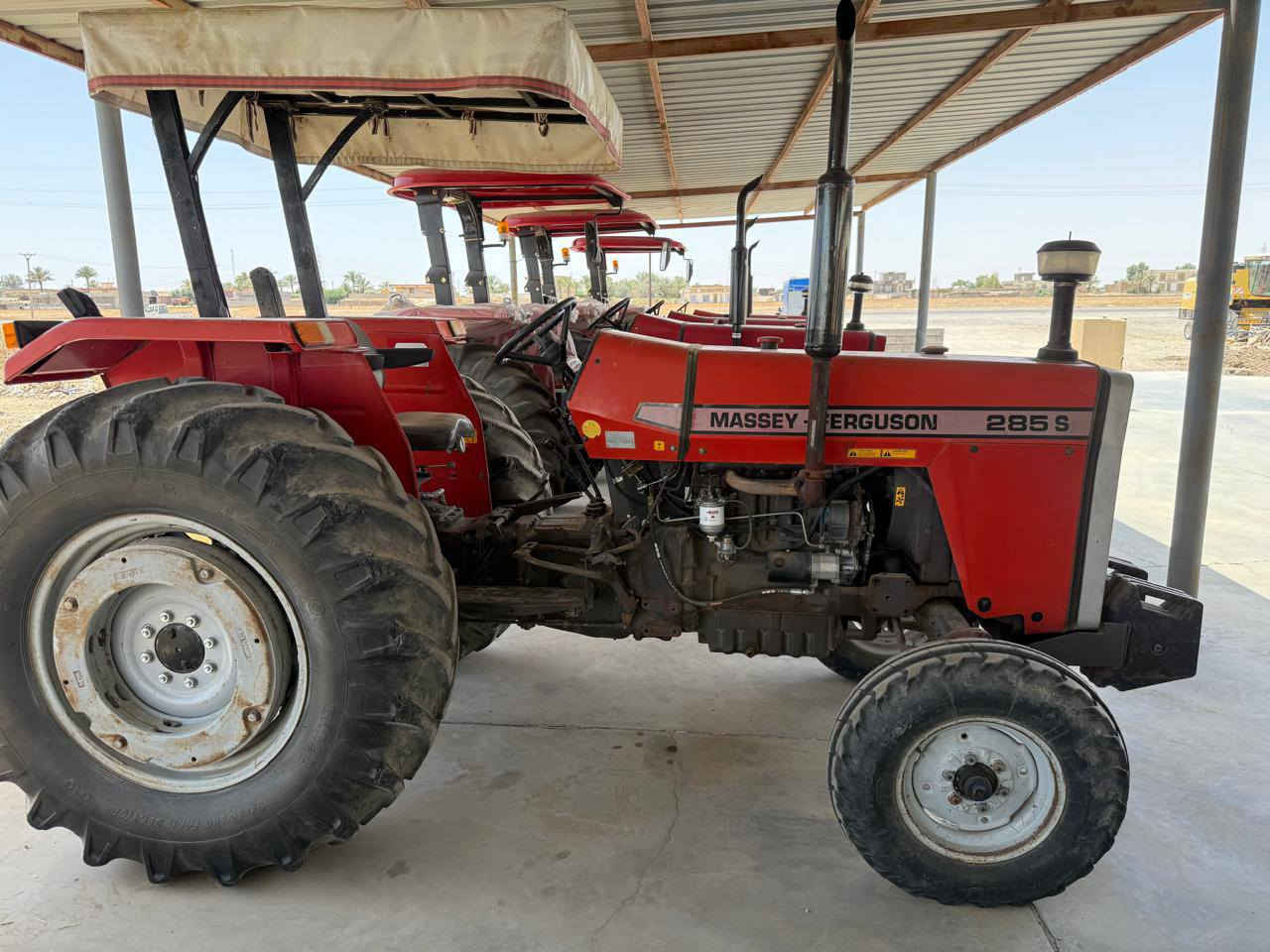 ساحبة زراعيه للبيع مديل ١٩٩٨ تركية...كلها ع شركة *********** المكان صلاح الدين سامراء
