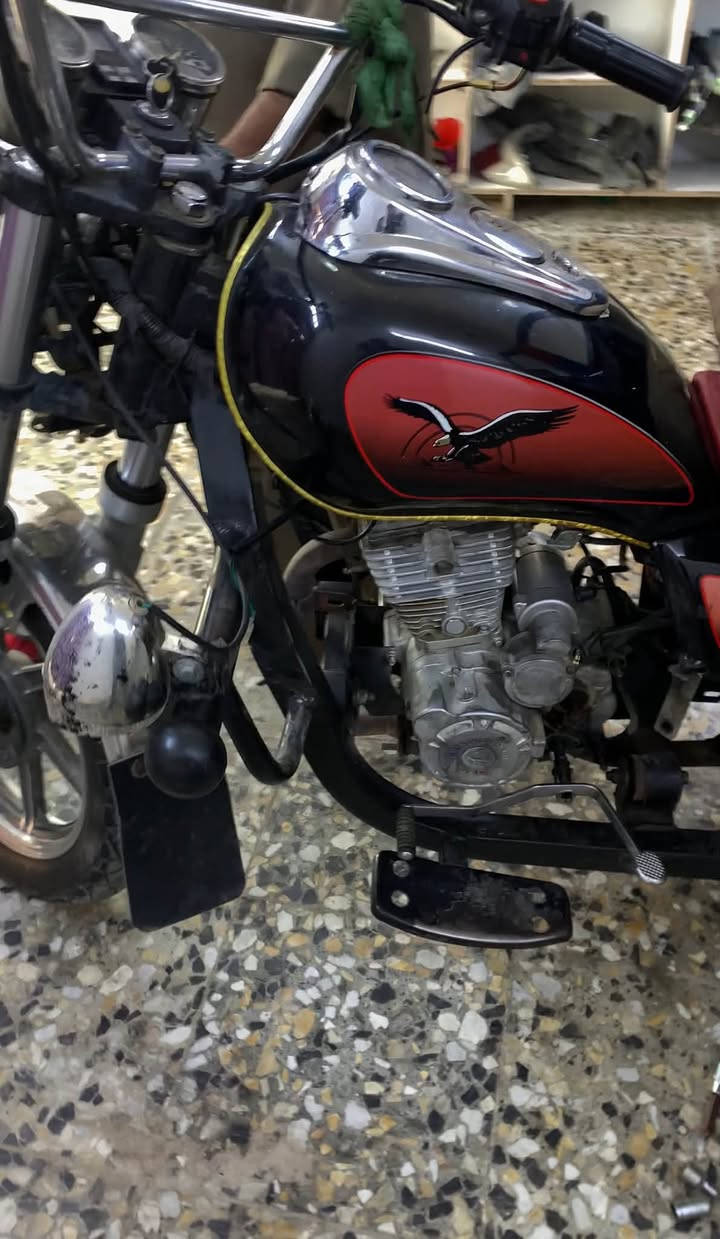 ستوته صقر موديل ٢٢
ستوته تخبل كهربائيات مشي
مختصر الكلام ڪلـﮫ ستوته مال جناي مو بياع شراي 
ونضيفه مابيها شي نواقص السعر بالخاص .
واتساب *********** .
مو شراي لا تعبني فدوه لعينك

