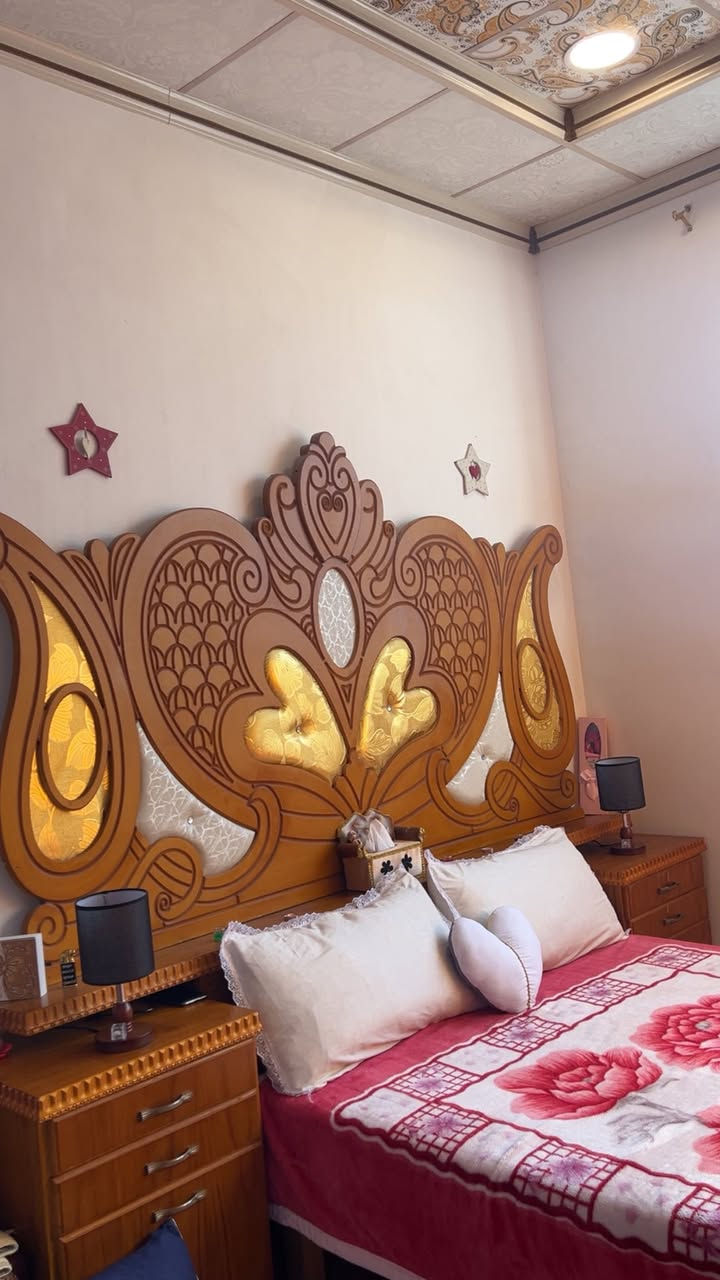 غرفه للبيع 
العنوان موصل 
السعر
700وبيه مجال بسيط


**إذا كنت صاحب هذا الإعلان وتريد حذفه لأي سبب، رجاءا أرسل رسالة إلى الدعم الفني**