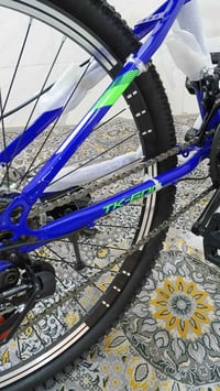 بايسكل جديد طك الجيس السعر خاص وهذا رقم الهاتف لان قله افتح نت  ‏‪0789...