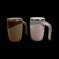 كوب تقليب مغناطيسي • ٣٨٠ مل • بطاريتين AAA