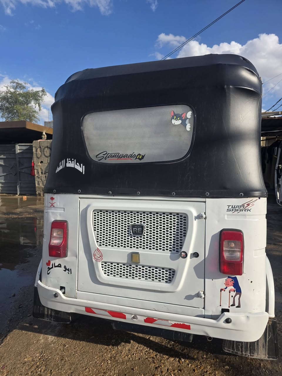 السلام عليكم تكتك موديل 2021 جديدة بمعنى الكلمة التكتك بأسمي مفتوح محركها لاول مرا قبل سبوعين كلشي بيها جديد اذا ترايها مو مال زيرو تاخذها بلاش مكاني بغداد الشعله مامتواجد ع الفيس ***********
