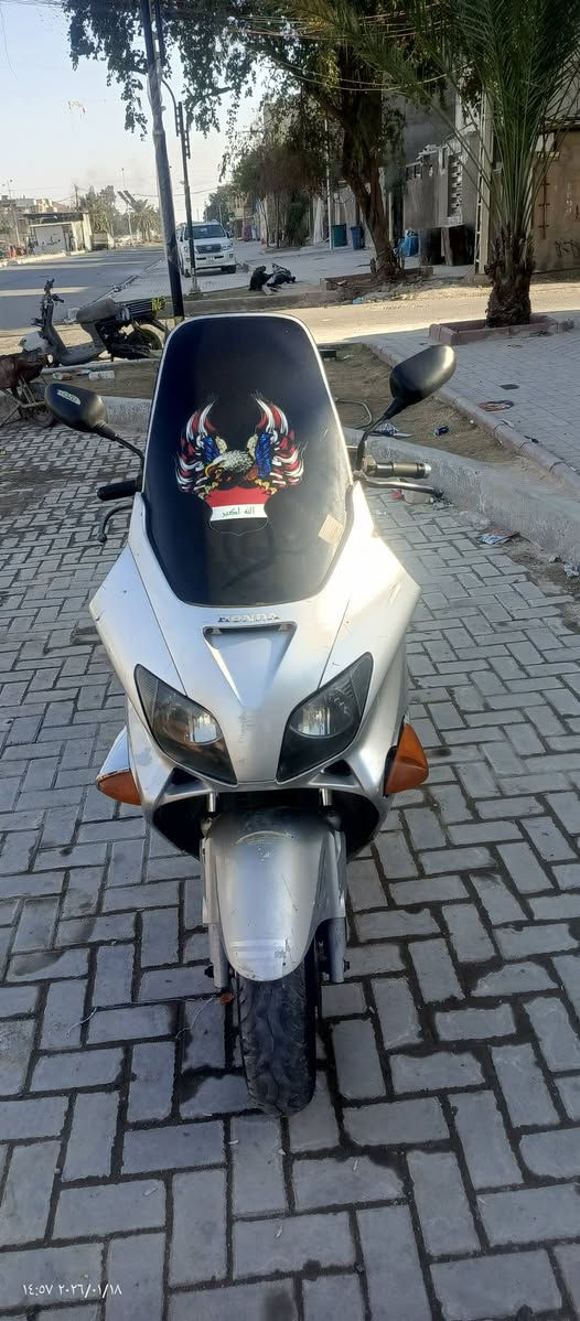 فورزه 6---0
سويج دراجه 
خير من الله
تجي اشوف ابعينك 
الدراجه ولفاتها ضعيفه 
حماوه ماكو 
جوه النص
مدينه الصدر 
***********
