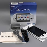 بلاي ستيشن فيتا • جديد ١٠٠٪ • نظيف