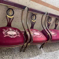 ميز طعام الاصلي مع كراسي + تخم ملكي وعدي كراسي ام نفرين وام نفر للاستف...