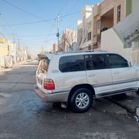 مونيكا ٢٠٠٠ • اوتوماتيك • غاز وبنزين