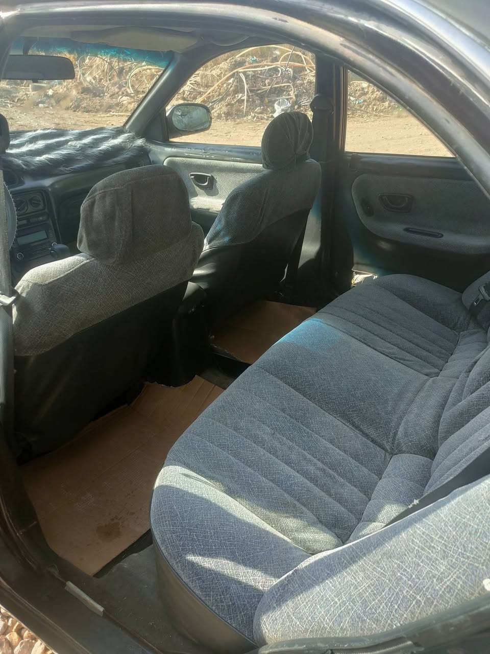 السلام عليكم للبيع سيارة سوناتة 2
1993 مكينة كير حدادية تخم تاير تدفائة سيارة جاهزة 
اوتماتيك رقم بغداد انكليزي سيارة كلش حلوة ابمعنة الكلمة
داخلها كلها علبلاد ابطاين جدد كشنات جدد سيارة متعوب عليها بشكل السعر 45 وبية مجال ***********
