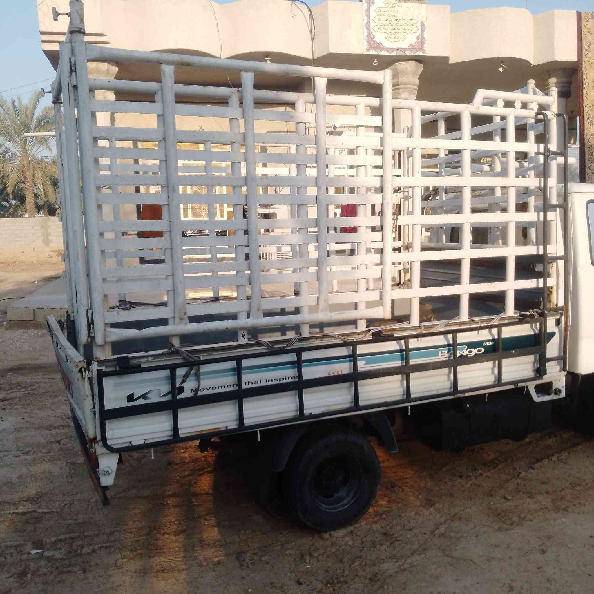 محجر مال 7 جنكال يرهم على القردة وعلى الفونتيرا
عالي فوك المتر بوري وراسطة 
مكاني بغداد بسماية 
للاستفسار الاتصال ***********
