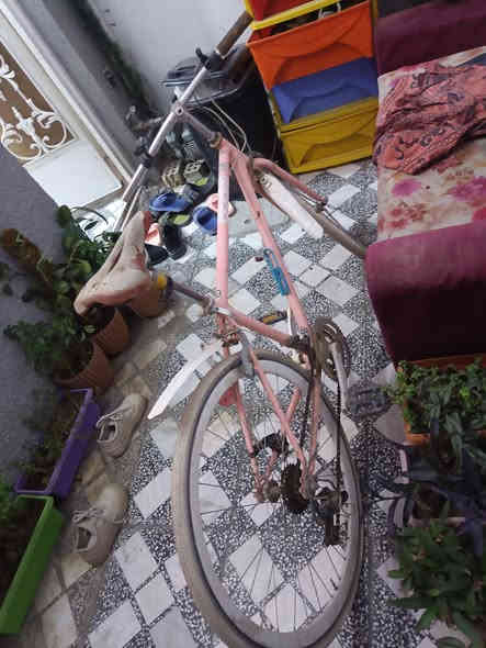 السلام عليكم بايسكل سي700 ياباني حجم 26 
السعر 65 وبي مجال الشراي تفاصيل عل خاص 
او واتساب .***********
