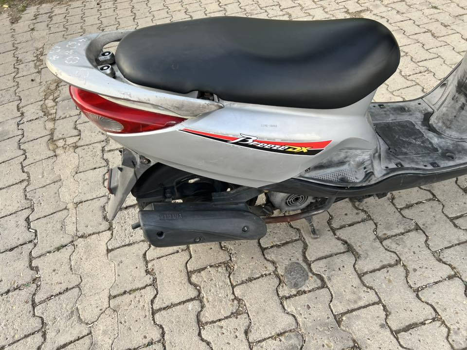 السلام وعليكم دراجه بريز مابيه اي نقص محرك مقفول برغي ماملعوب بي مكان بغداد دراجه كلشي مابيه منزله رمبه اوراقه كامله *********** السعر ٧٠٠ بيه مجال
