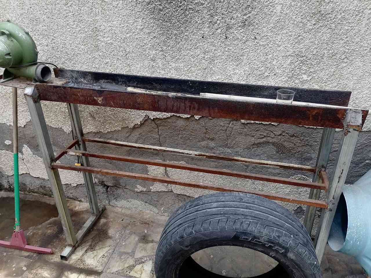 سلام عليكم ميز سل ستيل الطول مترين قاطين وشياش كباب ١٣٥شيش سل ستيل ابو الختم وشوايه كباب منقله تفصال للبيع *********** الشراي يتصل بي واتس اب
