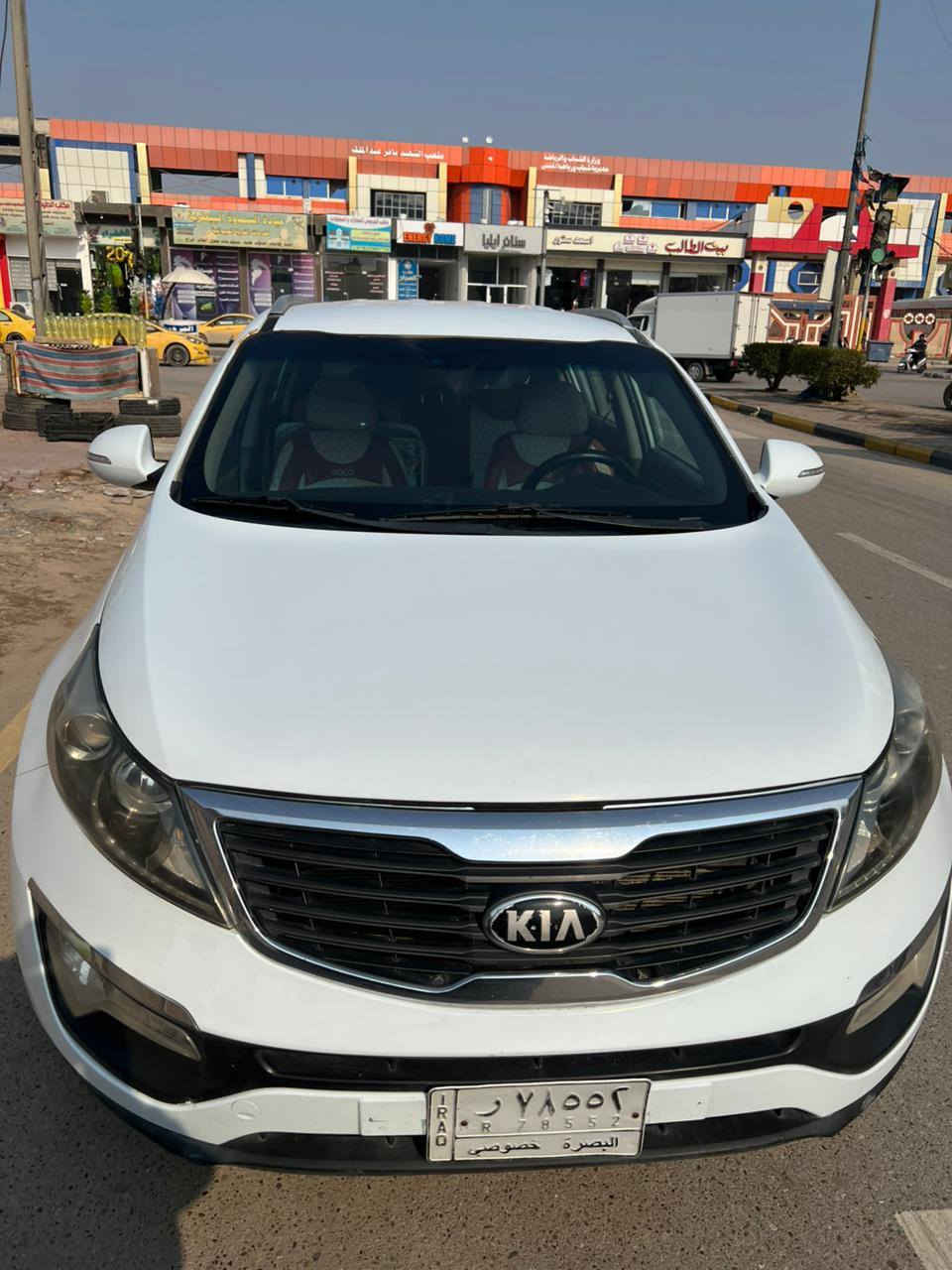 السلام عليكم سبورتج 2014 للبيع رقم بصره سياره موجوده بسماوه بسمنه مداور ثاني يوم سياره مصبوغه عام سياره بس صبغ مابيه لا ضربه ولا تبديل مجرد صابغيه للجماليه مسويله سونار  سعره مناسب 115 وبيه مجال للطيبين ***********
***********.
