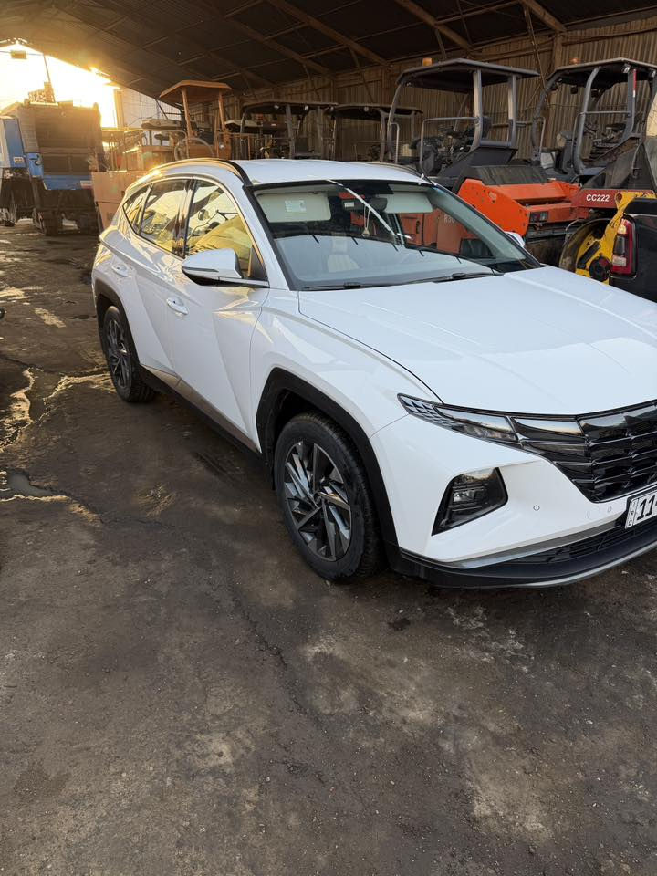 السلام عليكم توكسان 2024مكفولة كفالة عامة عدة رصعة بسيطة بل جاملغ السعر212وبيهة مجال للستفسار ***********
