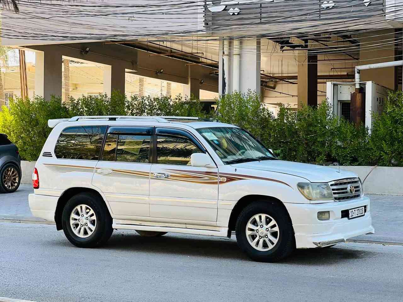 لاندكروز خليجي مديل 2002 سعر 118 قابل للتفاوض الأستفسار  ‏‪  ***********‬‏تصل مكفوله كفاله عامه من الضربه وتبديل بيه 4صبق  الجماليه  فول مواصفات GXR واحد على واحد فتحه سقف تحكم ستيرن شاشه كبيره كامره خلفيه دواره كشنات كهربائي داخل بيجي مري كهربائي شفط اريل كهربائي حساسات امامي وخلفي ثلاجه دبل تانكي 7 راكب 3 قطع تبريد مكينه 6️⃣ سلندر مكينه وكير مكفولات منضومه غاز80التر حداديه جديده تخم جديد  رقم بغداد نكليزي بسمي مشروع وطني سنويه ل 29 مكان سياره كربلاء
