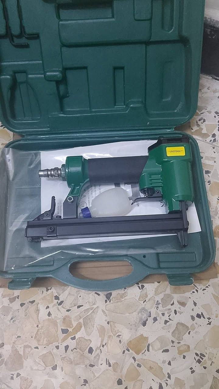 كمبريسر جديد مشتغل مرة وحدة ويا هاي الملحقات 150


**إذا كنت صاحب هذا الإعلان وتريد حذفه لأي سبب، رجاءا أرسل رسالة إلى الدعم الفني**