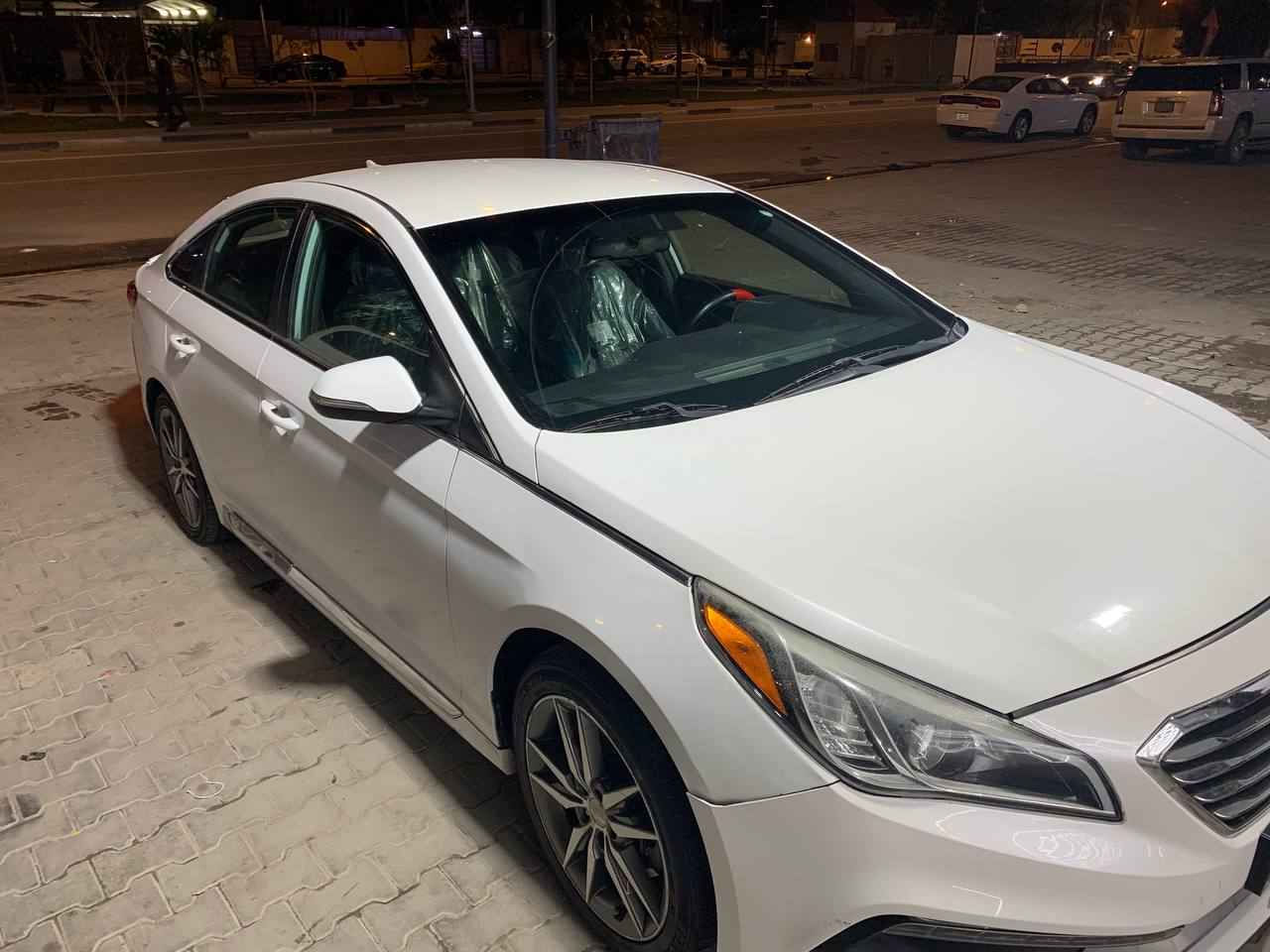 سلام عليكم سوناتا 2017 ورده امريكي ضربتها موجوده بالمنشور المكينه 2000 تيربو مكينه مفتوحه معللين كاسكيت بيع مراوس السعر115وبيه مجال واني خادم*********** الزبير, البصرة
